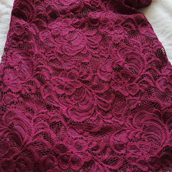 Burgundy Lace Dress - Picture 6 of 8